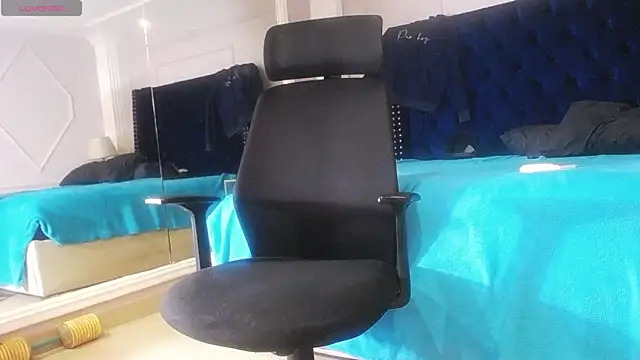 LiamRivers_ live sex cam