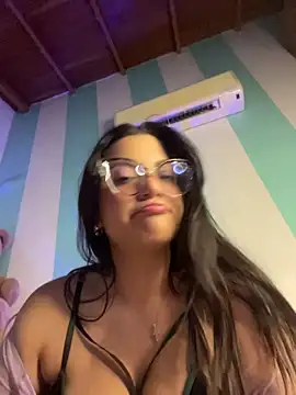 alilith's cam snapshot