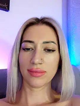 Gina-Lumara's cam snapshot