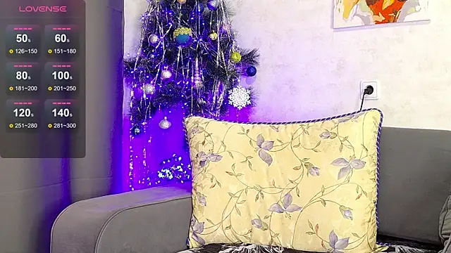 -Yourwoman-'s cam snapshot