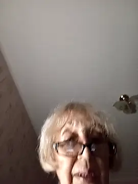 Anatolia5961's cam snapshot