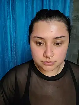 CurvyNoir's cam snapshot