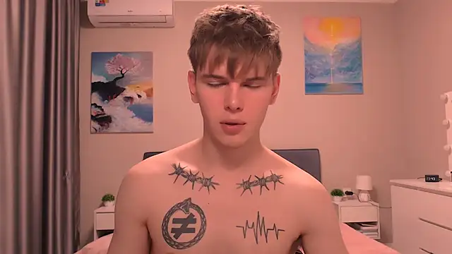 Fredd_Xanders live sex cam