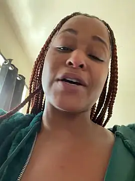 Realwetpussy's cam snapshot