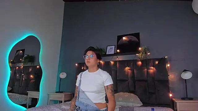 alaia-rogers's cam snapshot