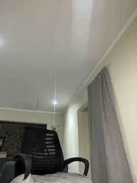 Bootyfulbarbiie's cam snapshot