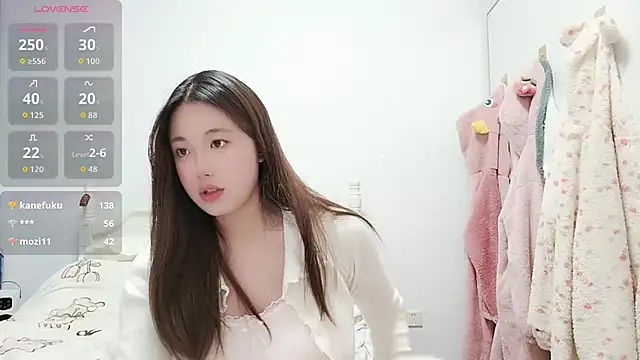 Luna_868's cam snapshot