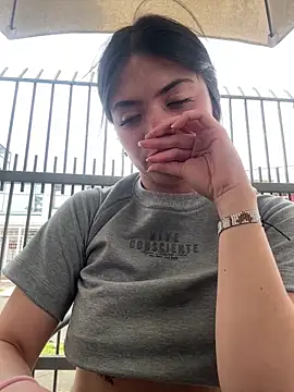 PamelaJonsom_'s cam snapshot