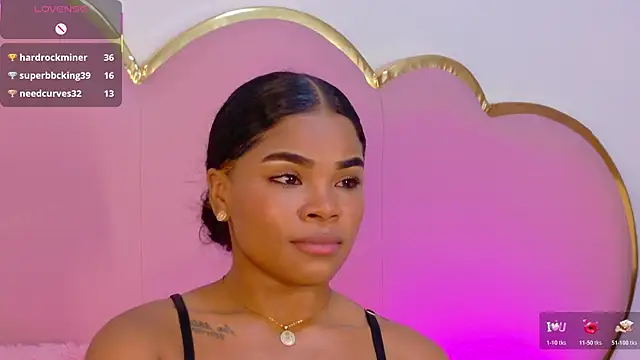 NahiaraReina's cam snapshot