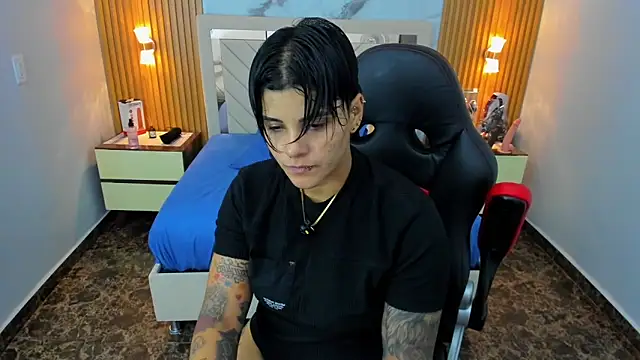 KAROLLJONES1's cam snapshot