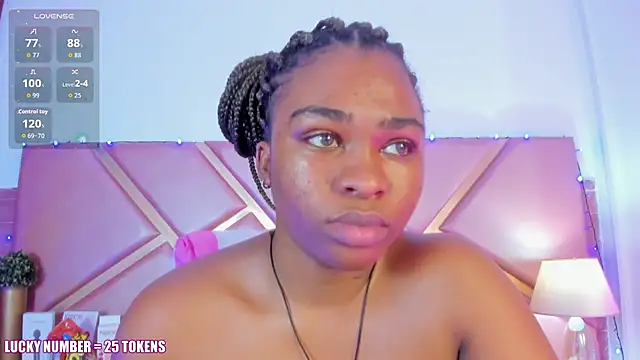 SophieSinclair's cam snapshot