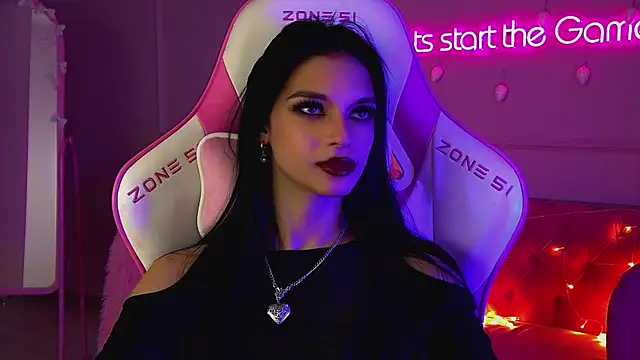 BeverlyMost's cam snapshot