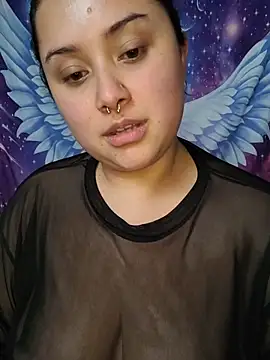 CurvyNoir's cam snapshot