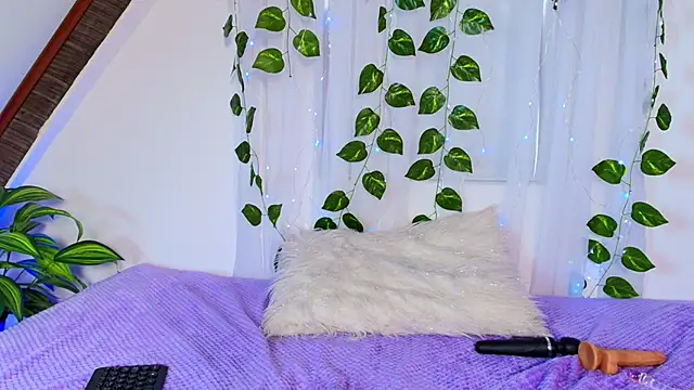 lucia_sweeet's cam snapshot