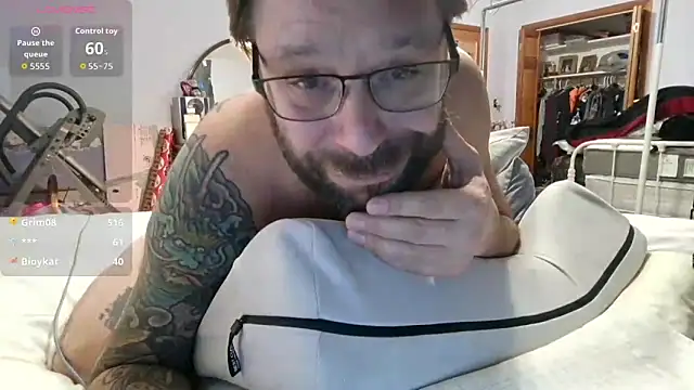 Chiligrande6969 live sex cam