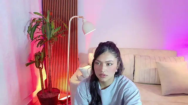 victoria___moon's cam snapshot