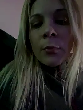 LaRa_forU's cam snapshot