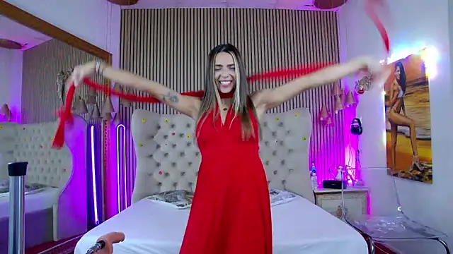 PlayfulShow's cam snapshot