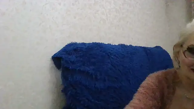 CarlyTreat's cam snapshot