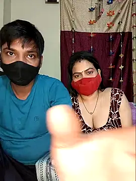 hot_couplea's cam snapshot