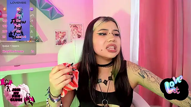 pinkk_deemon's cam snapshot