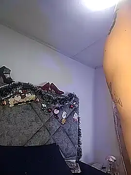 Shantey_Laurent's cam snapshot