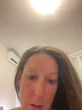 Kristinatreize's cam snapshot