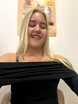 VanillaCakes's cam snapshot