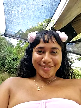 _kimberlly's cam snapshot