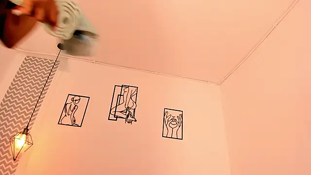 ari_amisi's cam snapshot