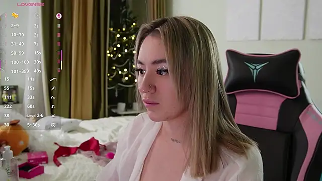 Fiona-Love's cam snapshot