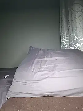 playgirlmc's cam snapshot