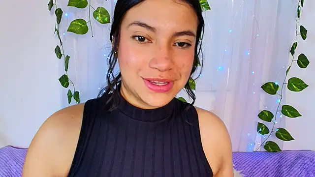 lucia_sweeet's cam snapshot