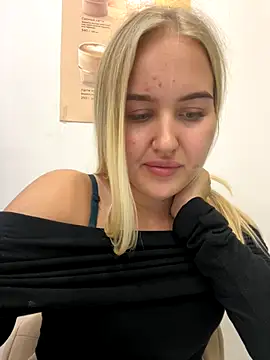 VanillaCakes's cam snapshot