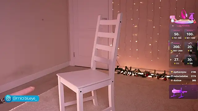 Miablueye live sex cam