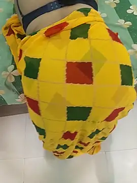 Doly_Bhabhi's cam snapshot