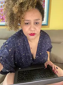 Teachersexy4's cam snapshot