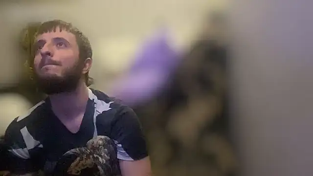 Grek32X live sex cam