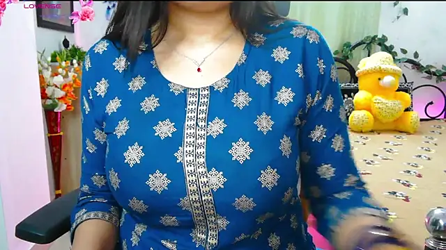 thyAnvi live sex cam