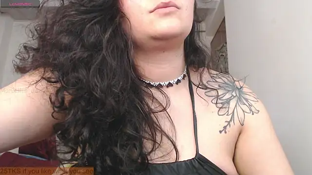Marci_owo live sex cam