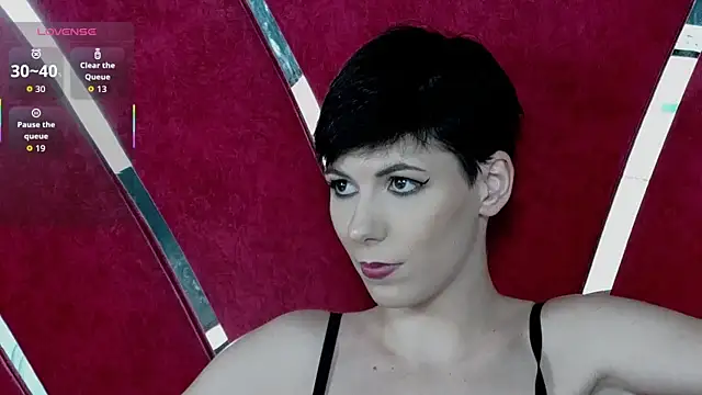 Roxxy_Rouge's cam snapshot