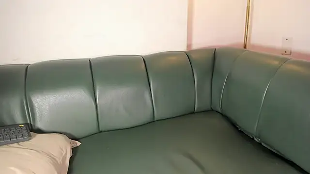 Peter_chase live sex cam