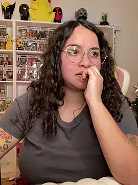 Sweet_sully__ live sex cam