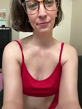 CreamedKitten live sex cam