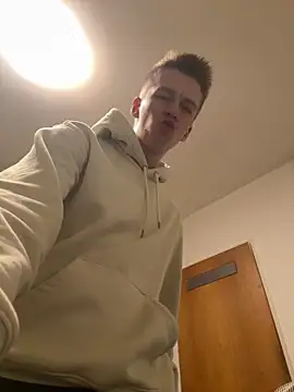 Toyjungee live sex cam