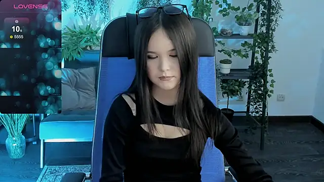 Elainebeness's cam snapshot