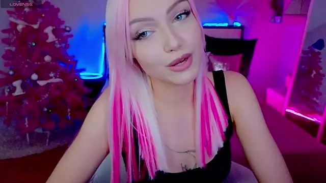 LinaLirian live sex cam