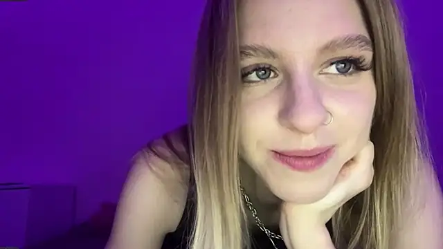 AzoticBasics's cam snapshot