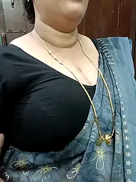 ashikaa_r live sex cam