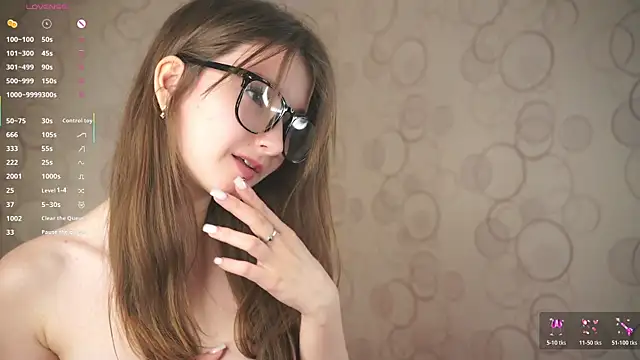 DongMolt live sex cam